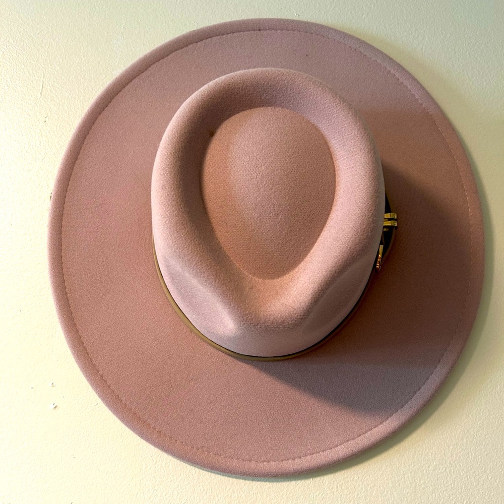 Charming Blush Hat